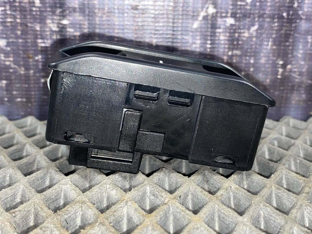 Кнопка люка, 473 рублей, Красноярск