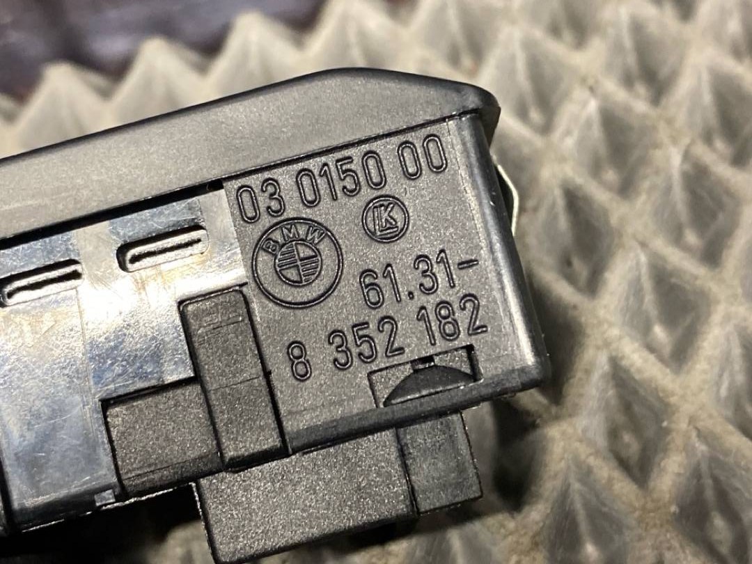 Кнопка люка, 473 рублей, Красноярск