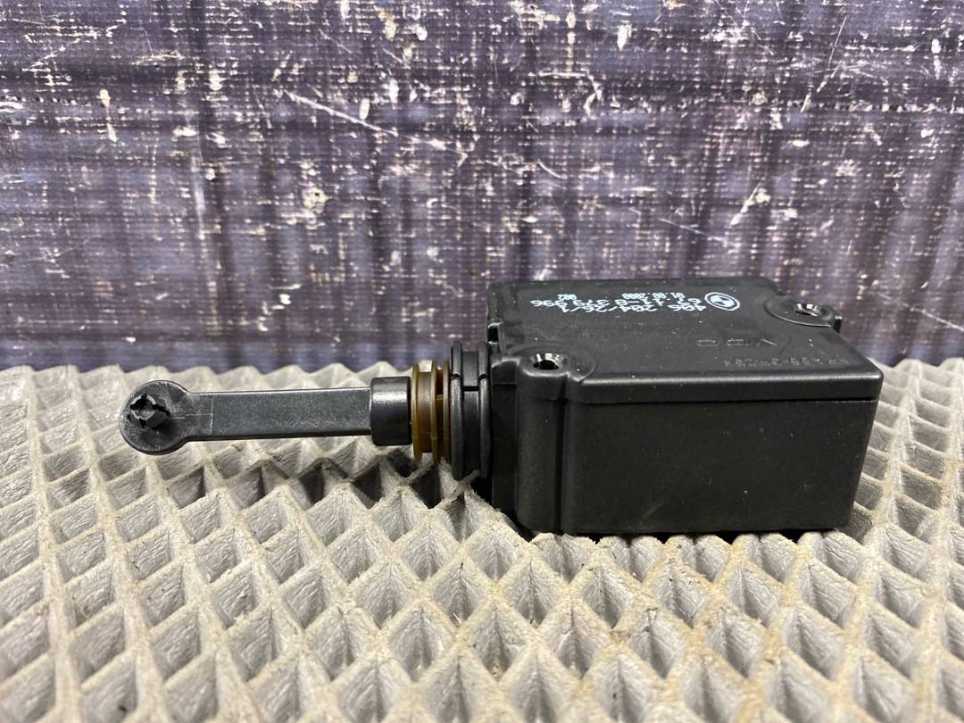 Привод замка багажника, 608 рублей, Красноярск