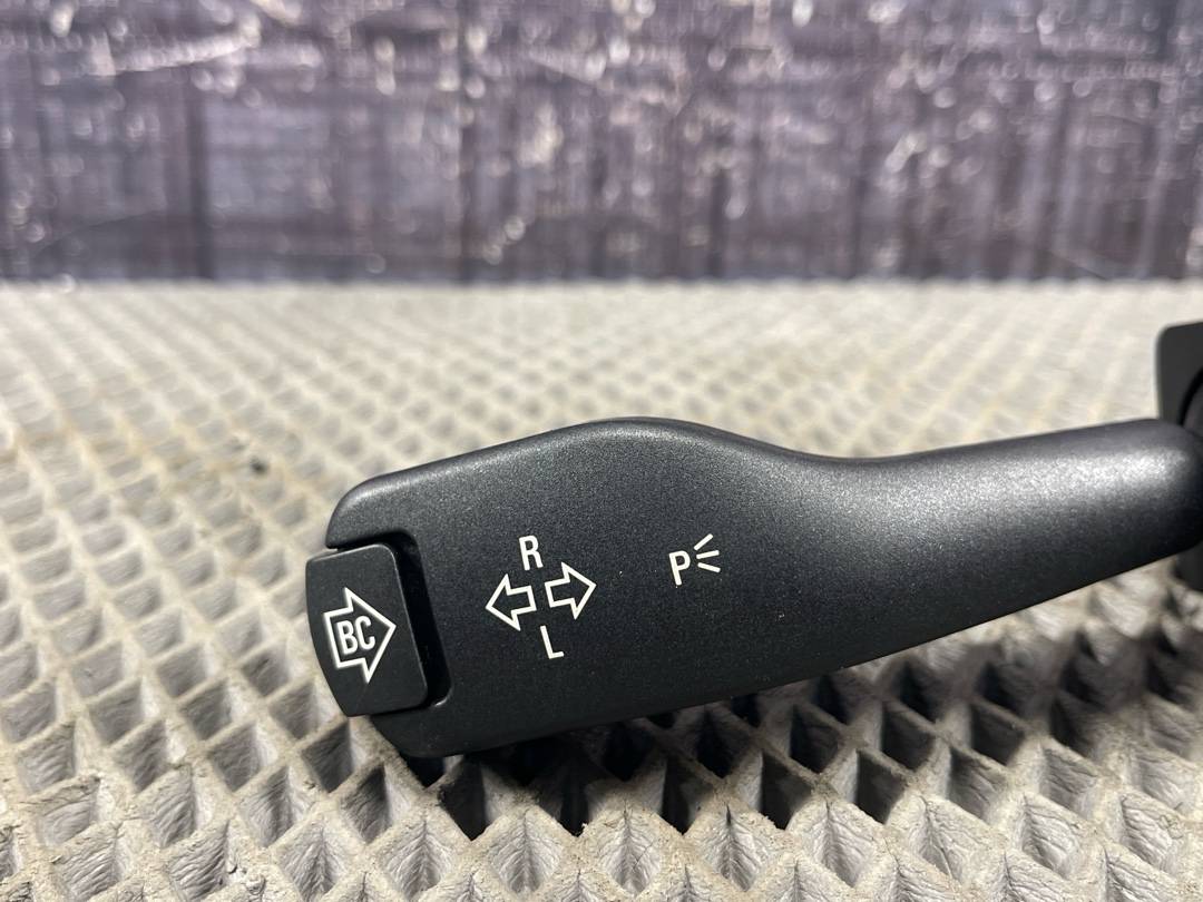 Подрулевой переключатель, 840 рублей, Красноярск