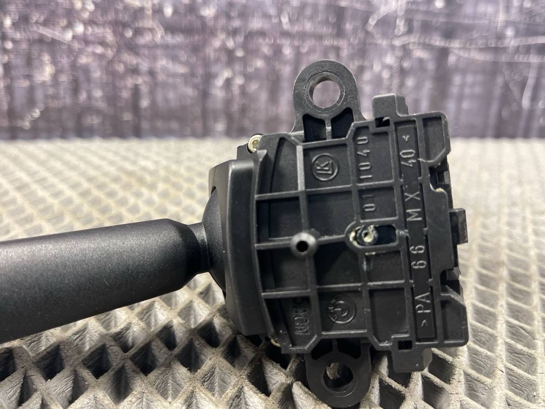 Подрулевой переключатель, 840 рублей, Красноярск