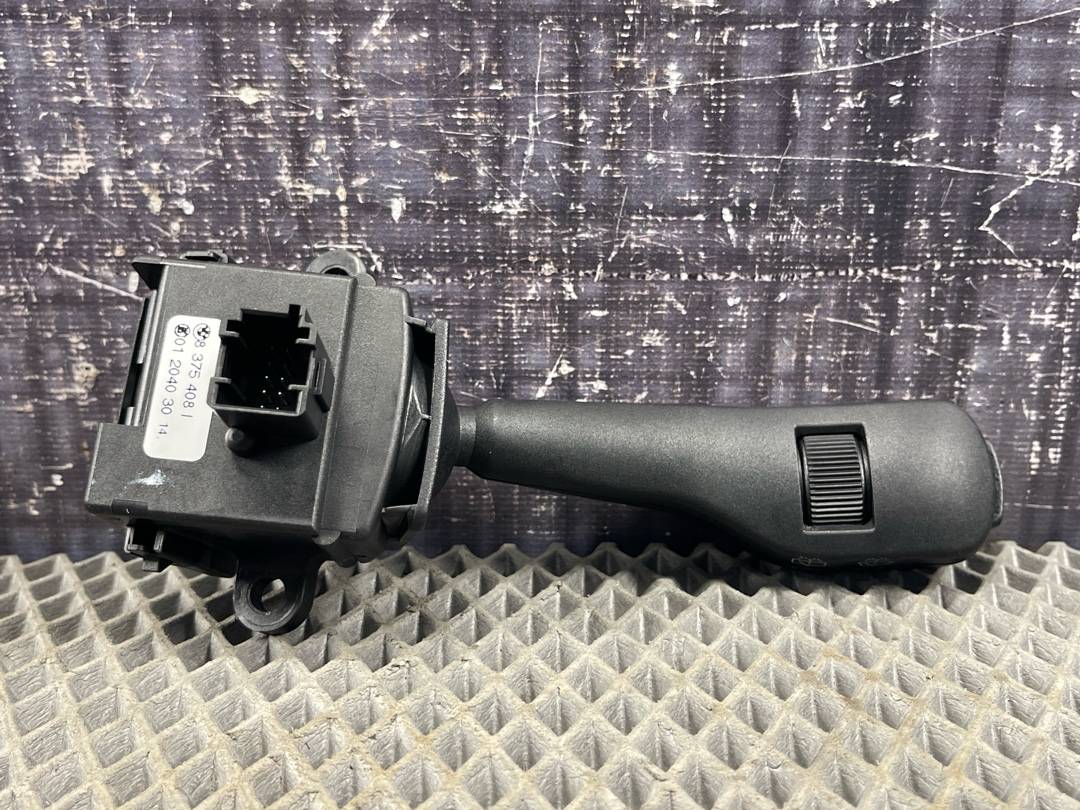 Подрулевой переключатель, 840 рублей, Красноярск