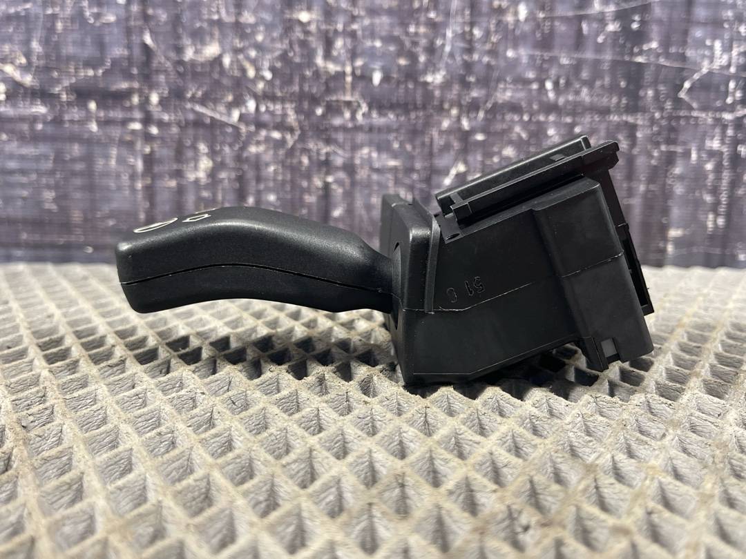 Подрулевой переключатель, 345 рублей, Красноярск