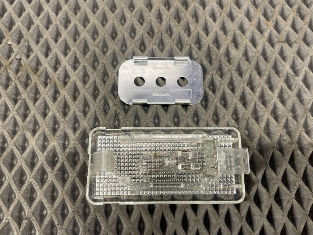 Плафон салона, 773 рублей, Красноярск