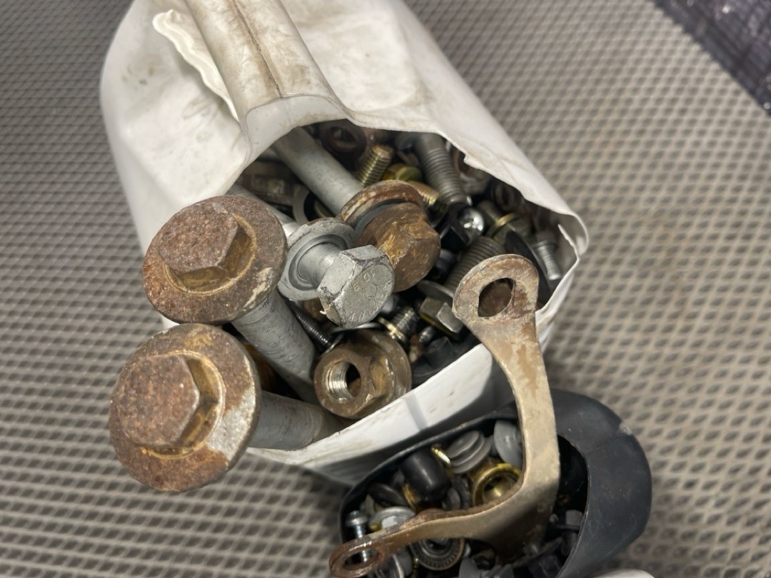 Болты и гайки, 3548 рублей, Красноярск