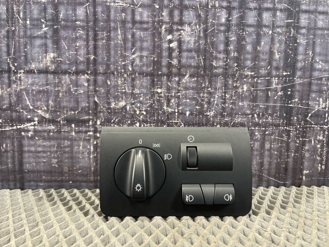 Переключатель света, 1305 рублей, Красноярск