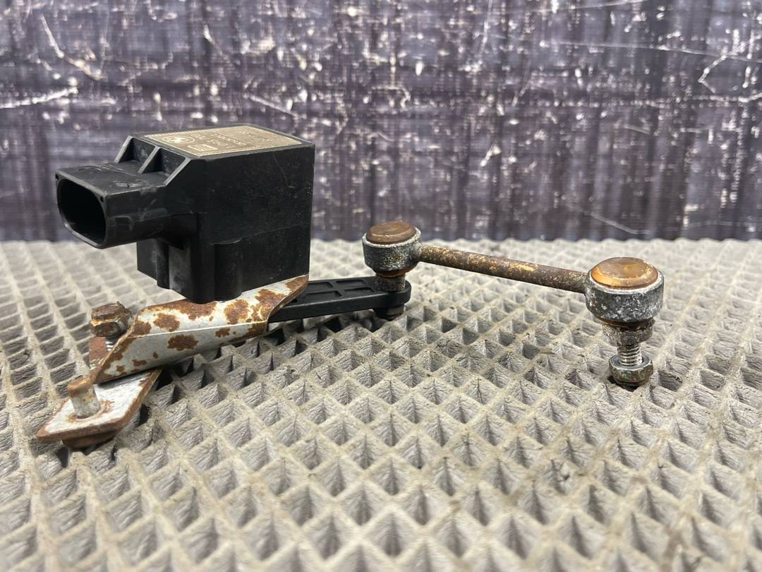 Датчик уровня подвески, 2130 рублей, Красноярск