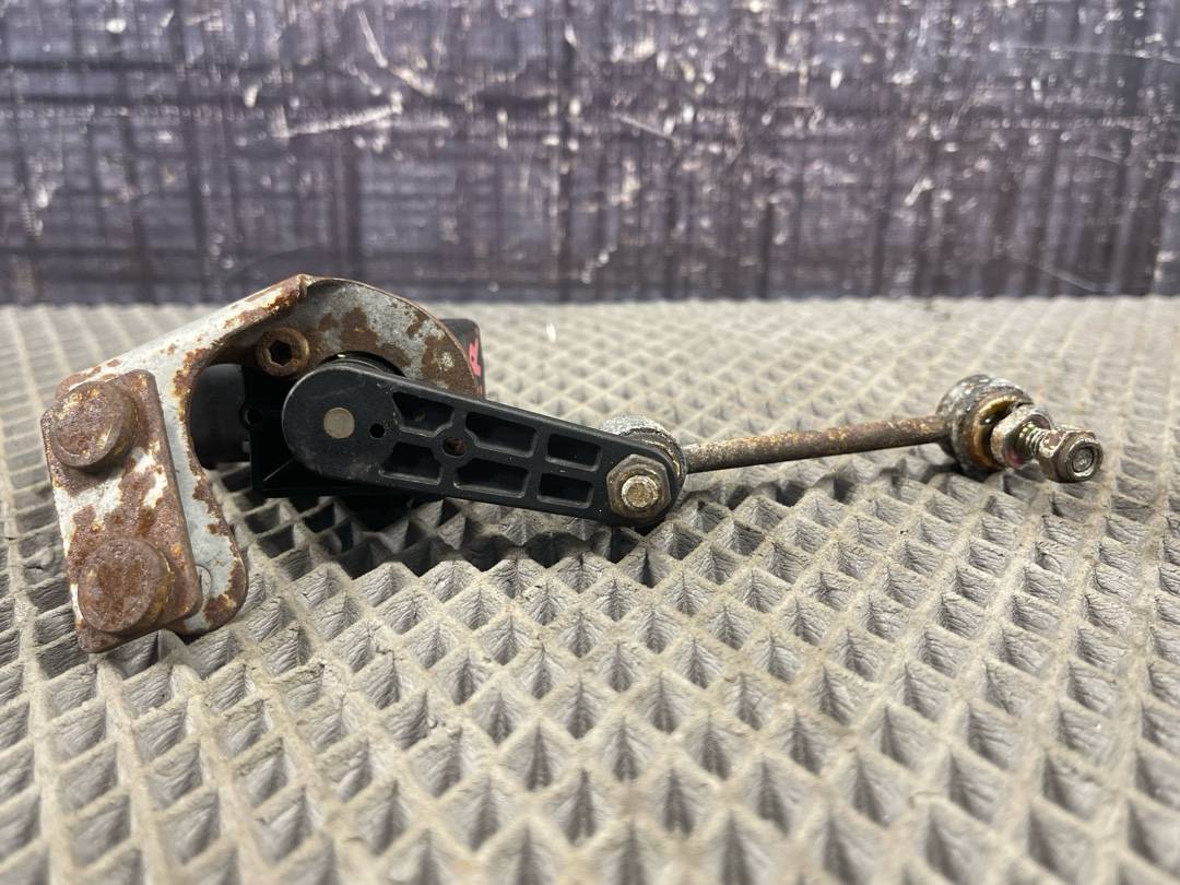 Датчик уровня подвески, 2130 рублей, Красноярск