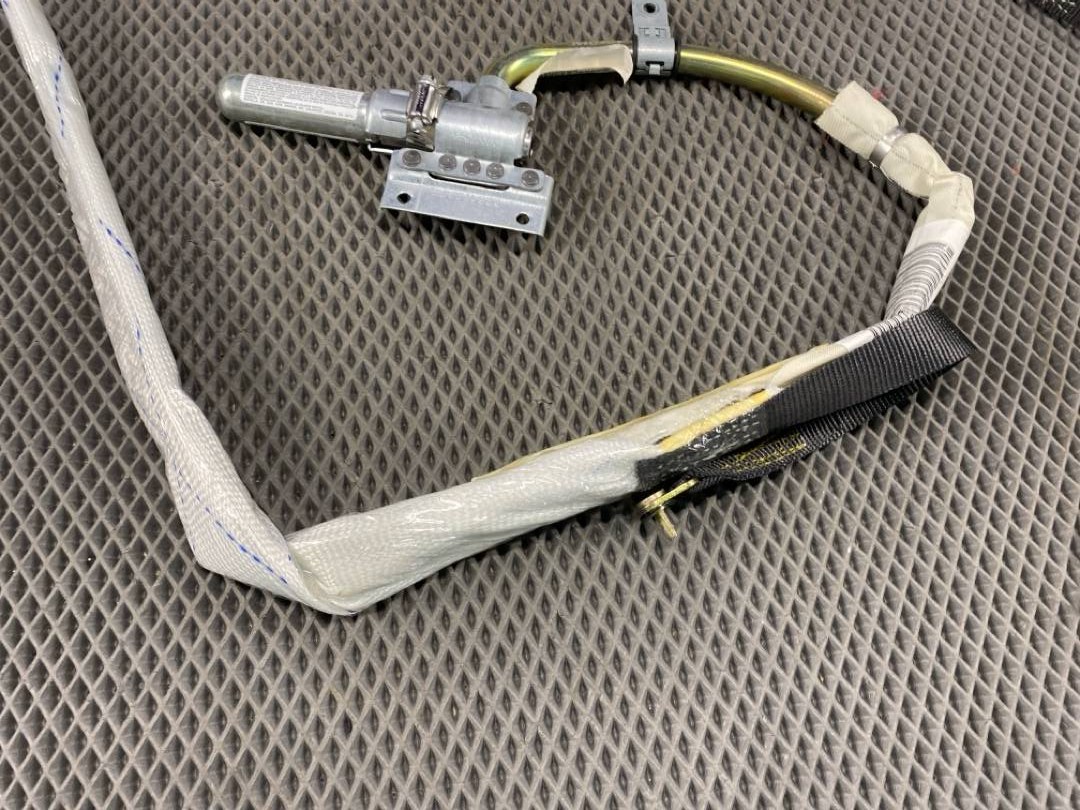 Подушка безопасности, 855 рублей, Красноярск