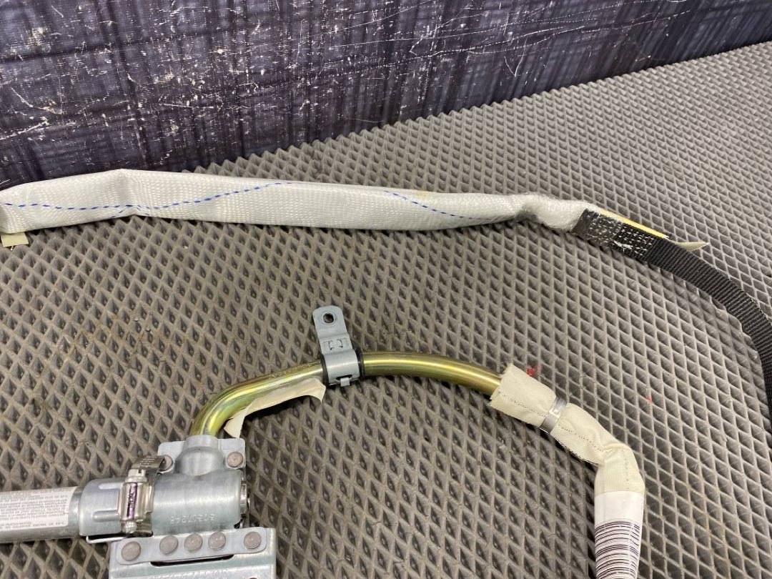 Подушка безопасности, 855 рублей, Красноярск