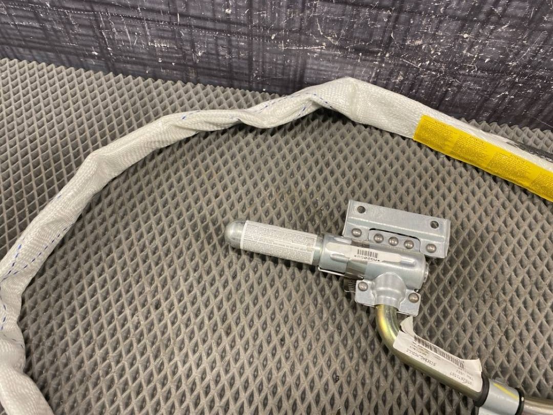 Подушка безопасности, 855 рублей, Красноярск