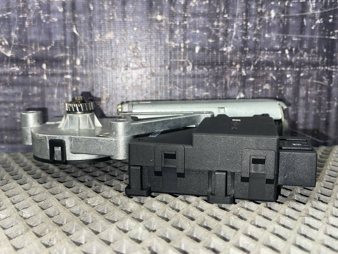 Мотор люка, 1410 рублей, Красноярск