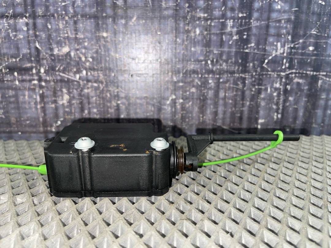 Замок лючка бензобака, 473 рублей, Красноярск