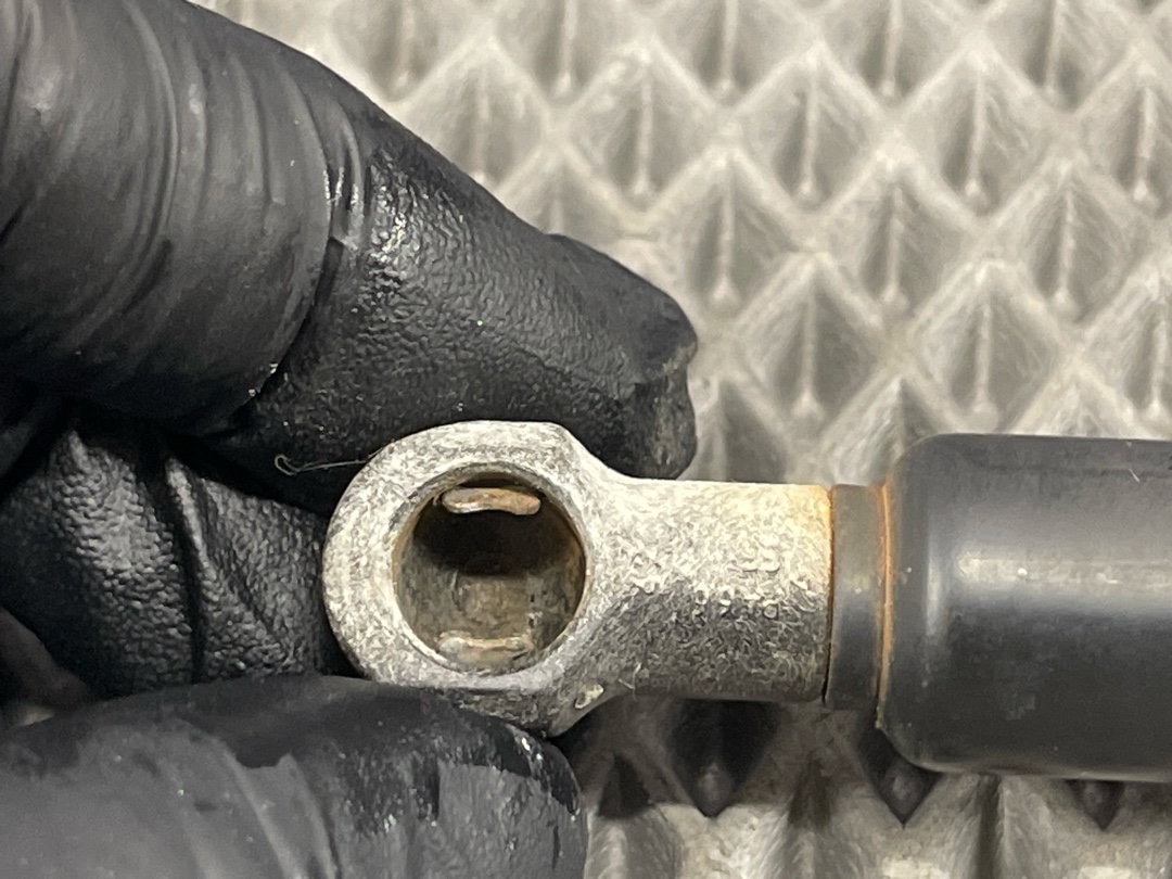 Амортизатор багажника, 698 рублей, Красноярск