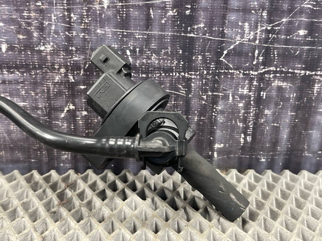 Клапан вентиляции топливного бака, 1320 рублей, Красноярск