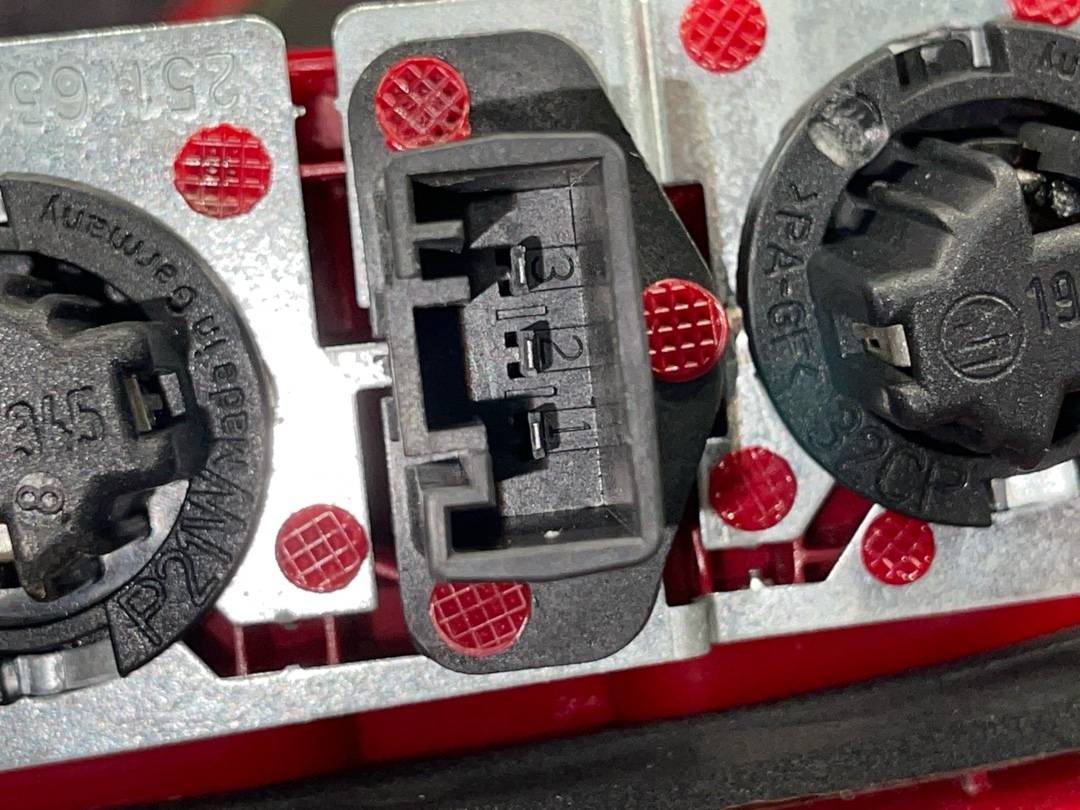 Фонарь в крышку багажника, 4020 рублей, Красноярск