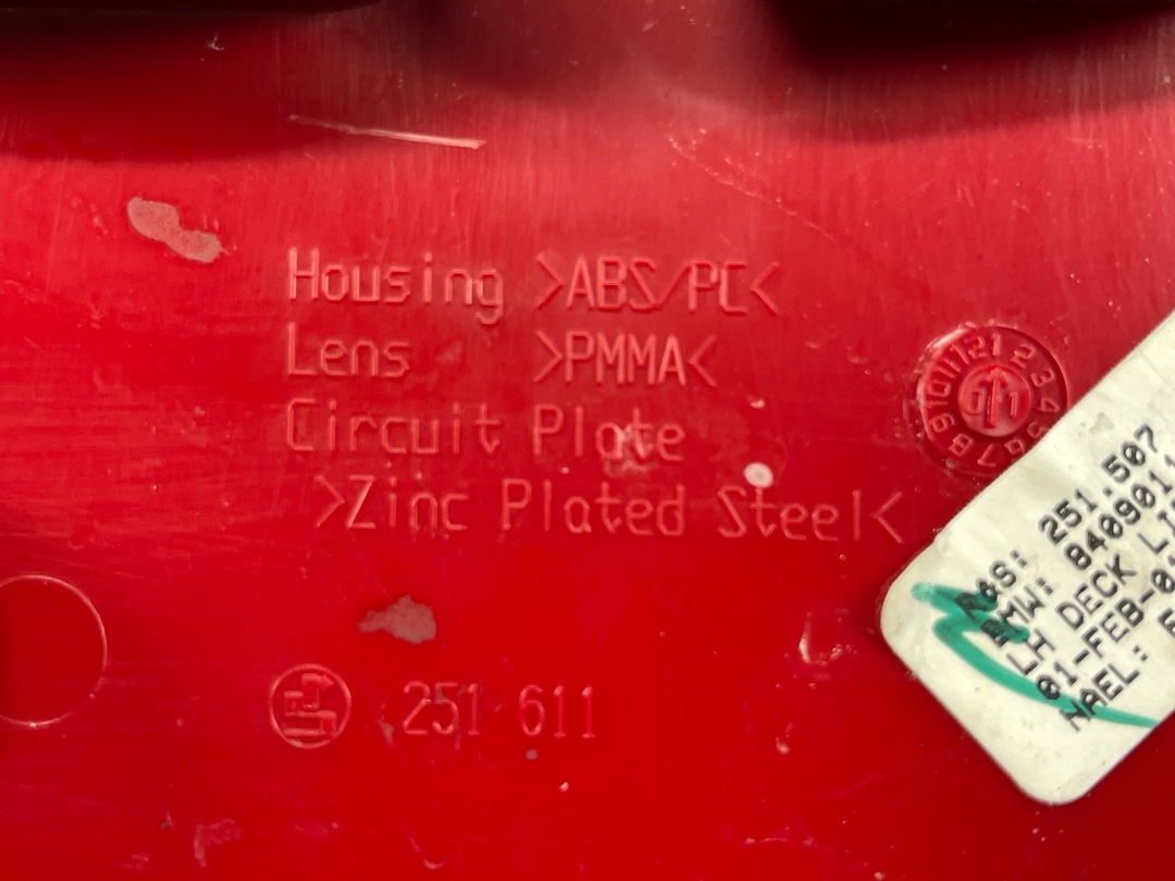 Фонарь в крышку багажника, 4020 рублей, Красноярск