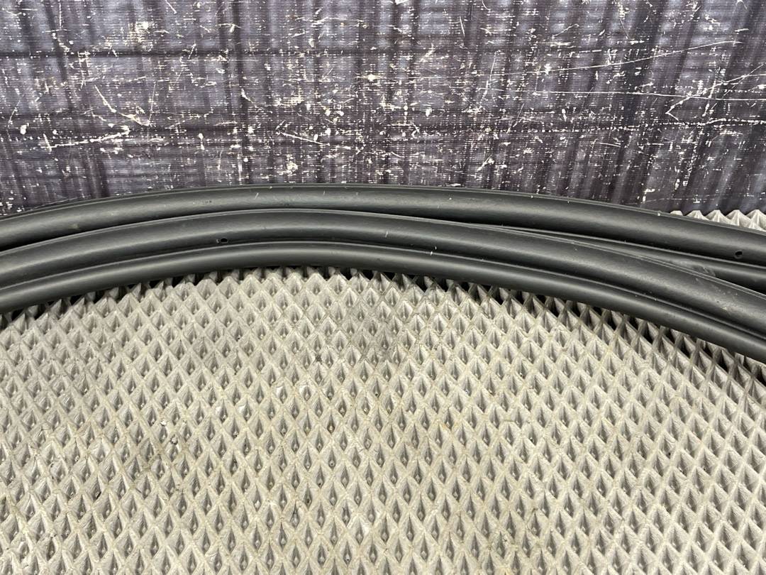 Уплотнитель крышки багажника, 1073 рублей, Красноярск