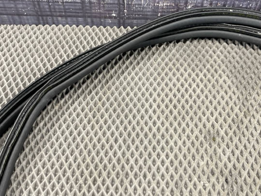 Уплотнитель крышки багажника, 1073 рублей, Красноярск