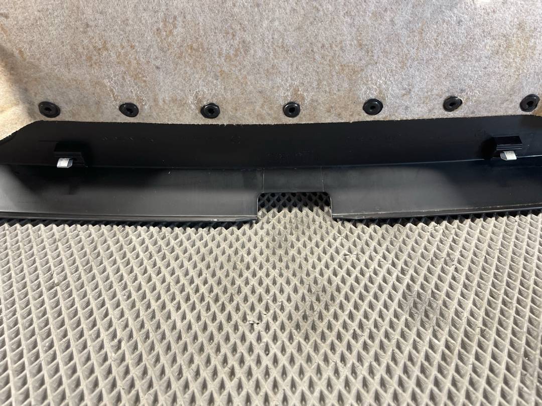 Обшивка крышки багажника, 1032 рублей, Красноярск