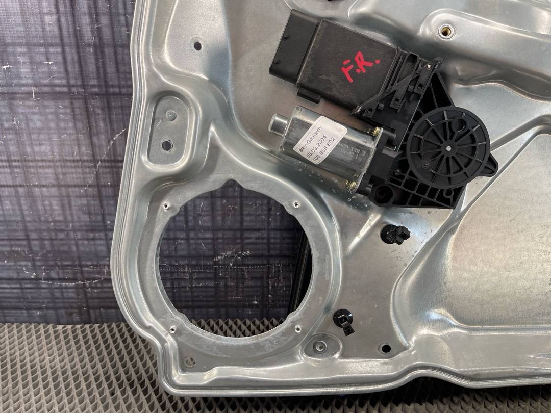 Стеклоподъемник, 3516 рублей, Красноярск