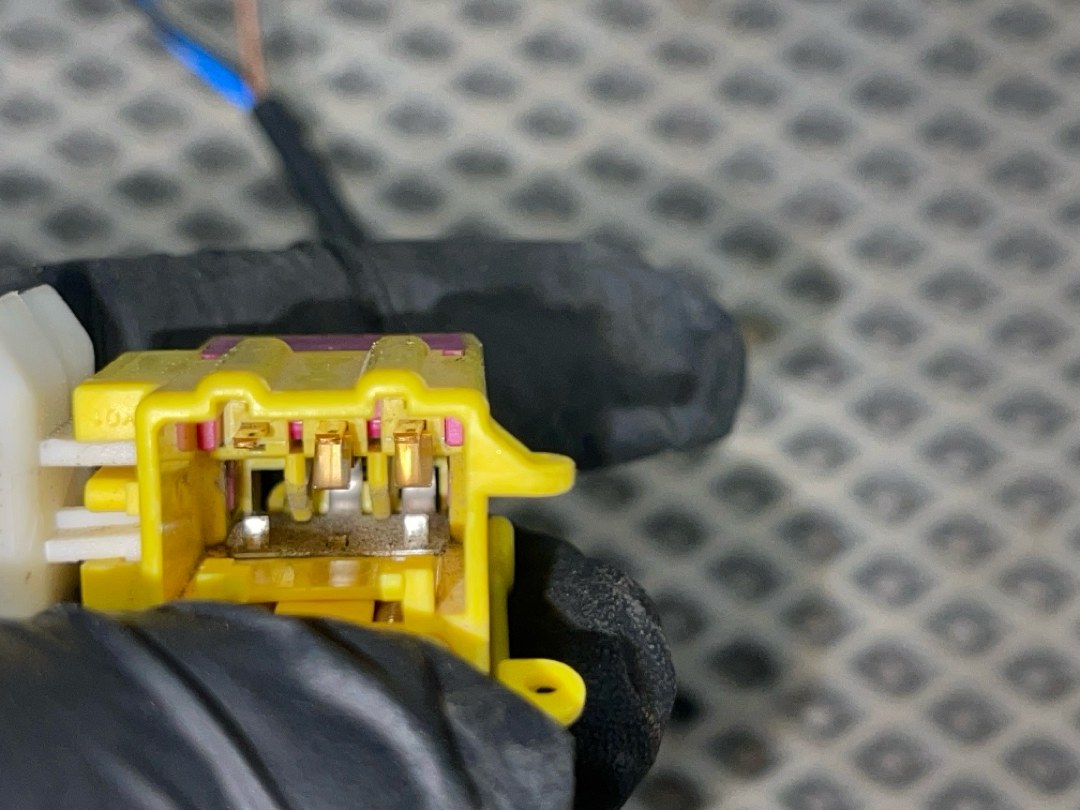 Подушка безопасности, 912 рублей, Красноярск