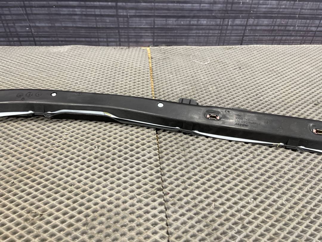 Подушка безопасности, 912 рублей, Красноярск