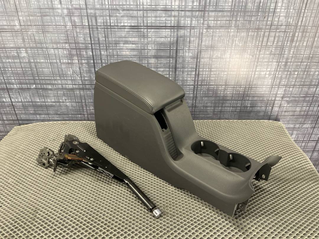 Подлокотник, 5172 рублей, Красноярск