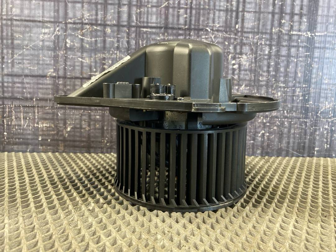 Мотор печки, 1932 рублей, Красноярск