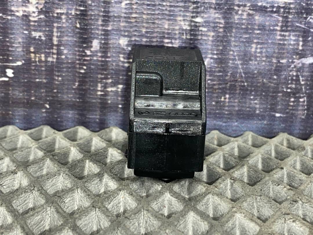 Кнопка стеклоподъемника, 282 рублей, Красноярск