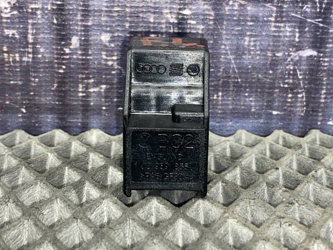 Кнопка стеклоподъемника, 282 рублей, Красноярск