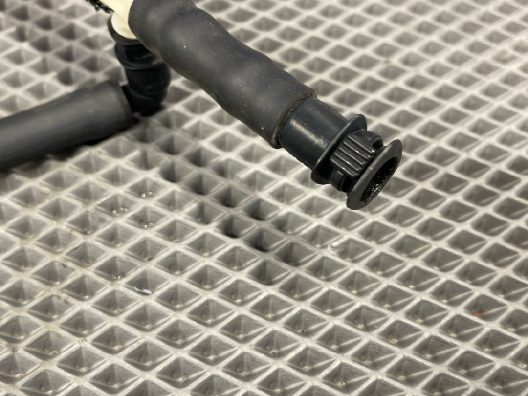 Шланг омывателя фар, 1362 рублей, Красноярск