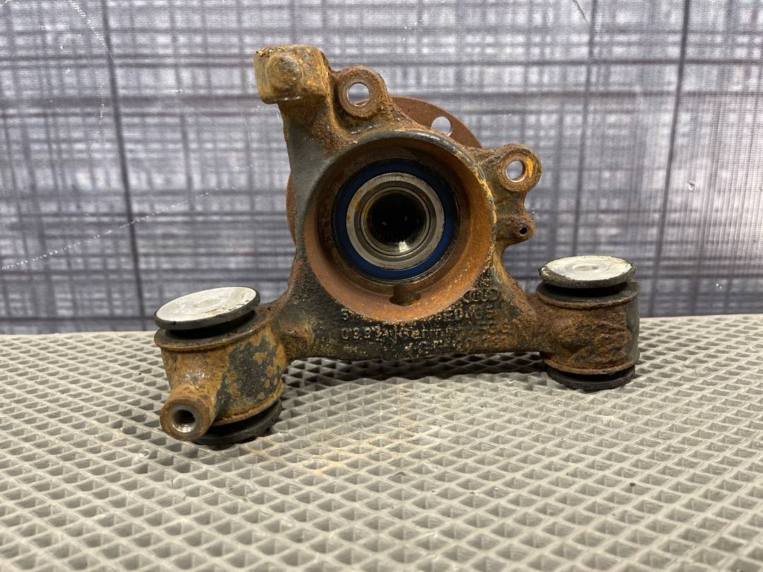 Поворотный кулак, 2268 рублей, Красноярск