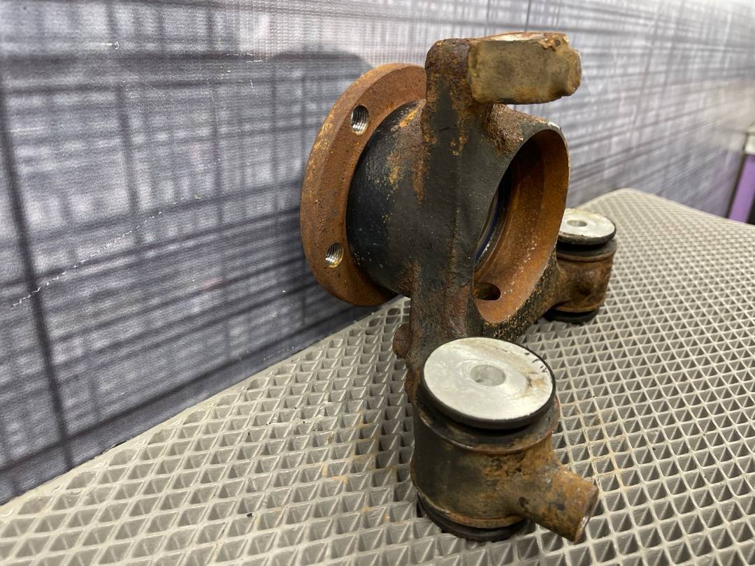 Поворотный кулак, 2268 рублей, Красноярск