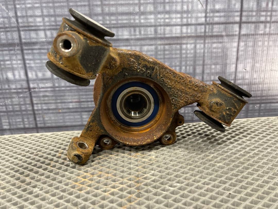 Поворотный кулак, 2268 рублей, Красноярск