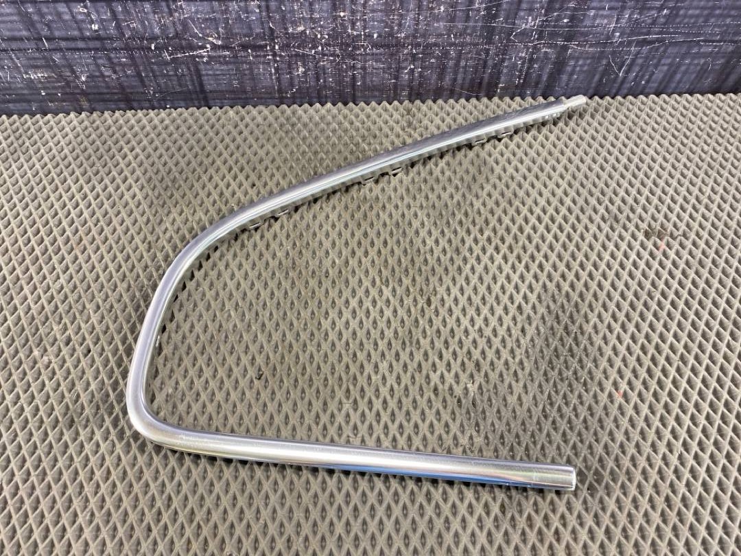 Молдинг стекла, 576 рублей, Красноярск