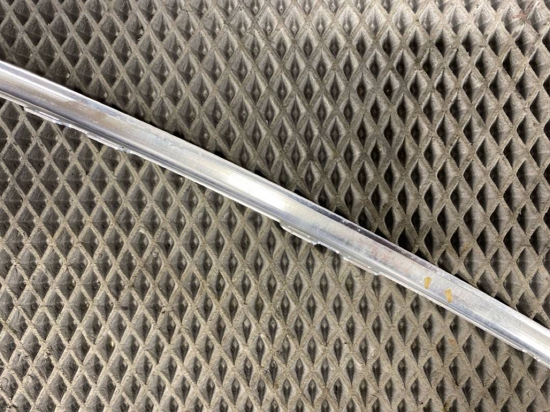 Молдинг стекла, 576 рублей, Красноярск