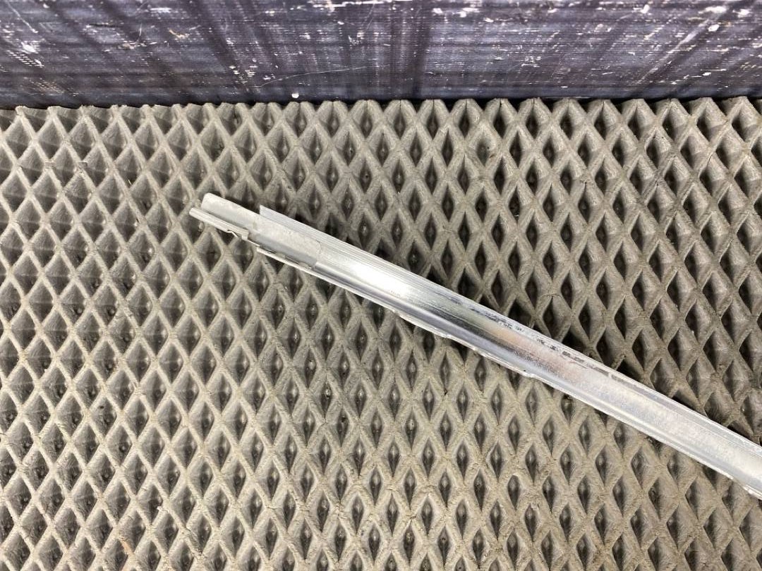 Молдинг стекла, 576 рублей, Красноярск