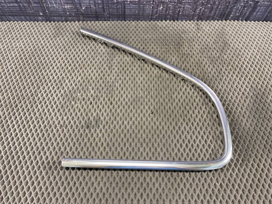 Молдинг стекла, 576 рублей, Красноярск