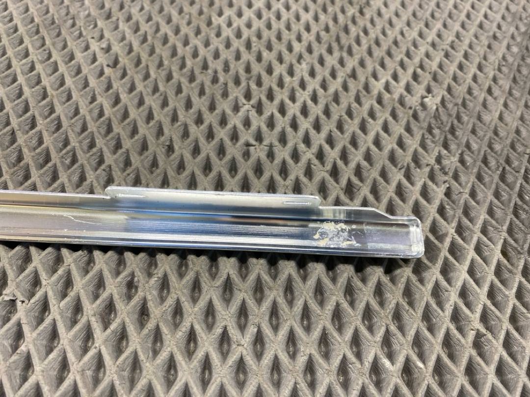 Молдинг стекла, 576 рублей, Красноярск