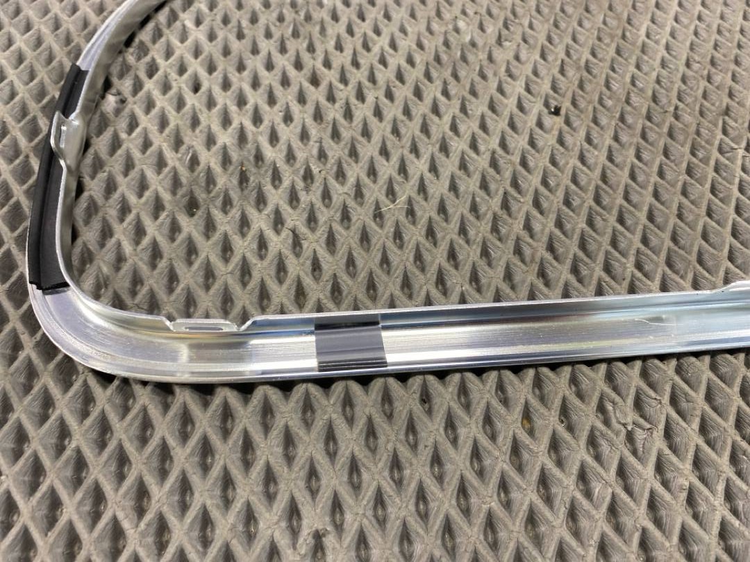 Молдинг стекла, 576 рублей, Красноярск