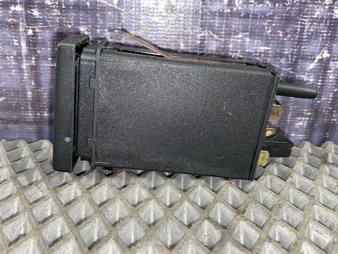 Кнопка салона, 486 рублей, Красноярск