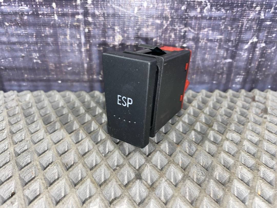 Кнопка ESP, 426 рублей, Красноярск