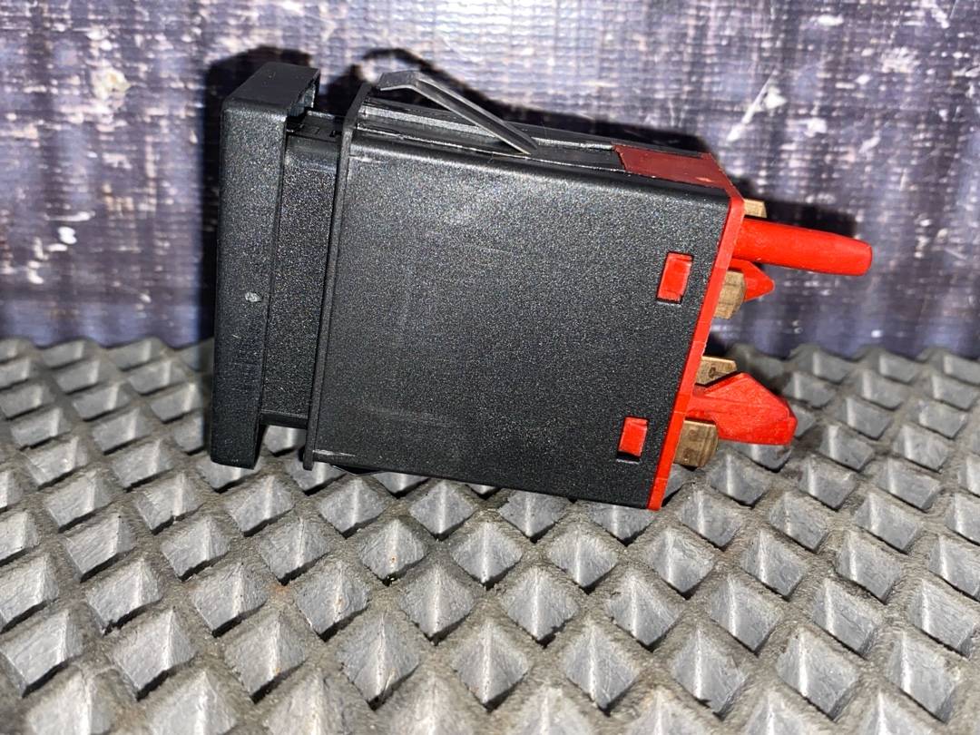 Кнопка ESP, 426 рублей, Красноярск