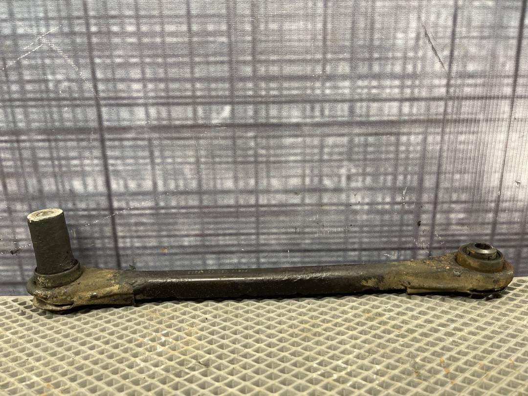 Рычаг подвески, 2334 рублей, Красноярск