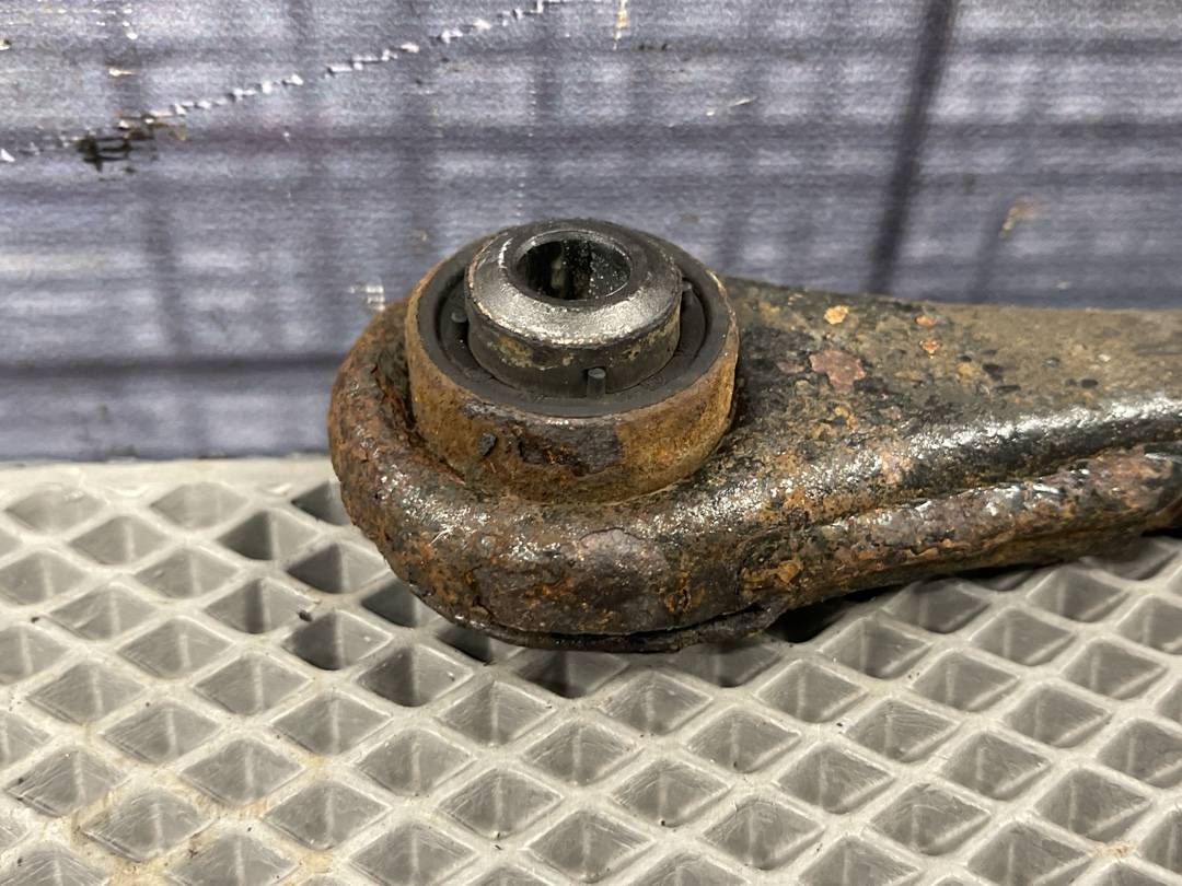 Рычаг подвески, 2334 рублей, Красноярск