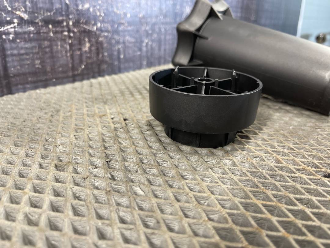 Крепление запасного колеса, 588 рублей, Красноярск