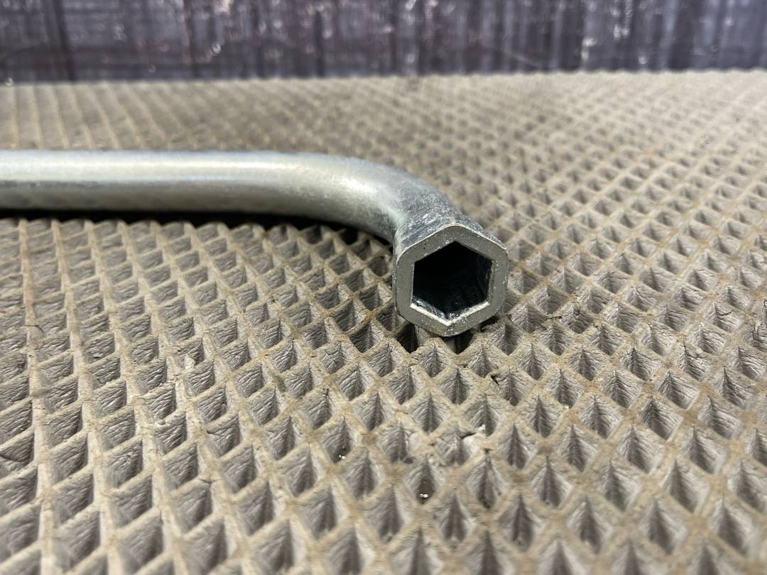 Ключ баллонный, 306 рублей, Красноярск