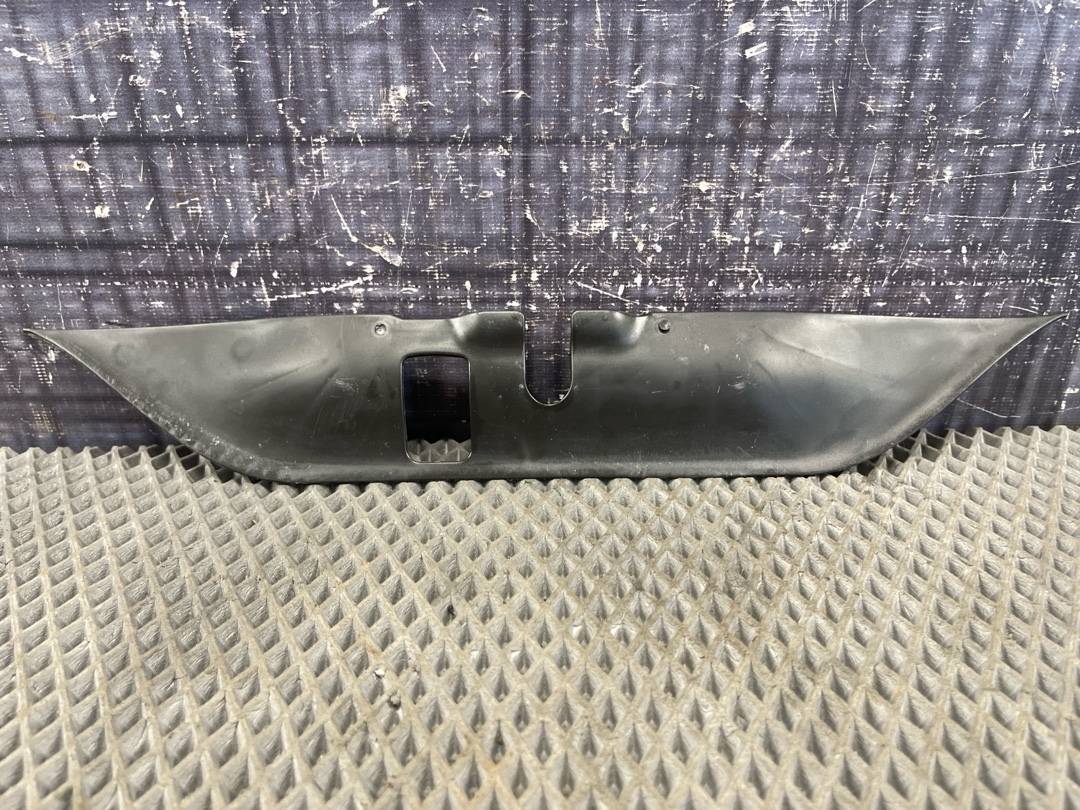 Декоративная накладка замка капота, 1056 рублей, Красноярск