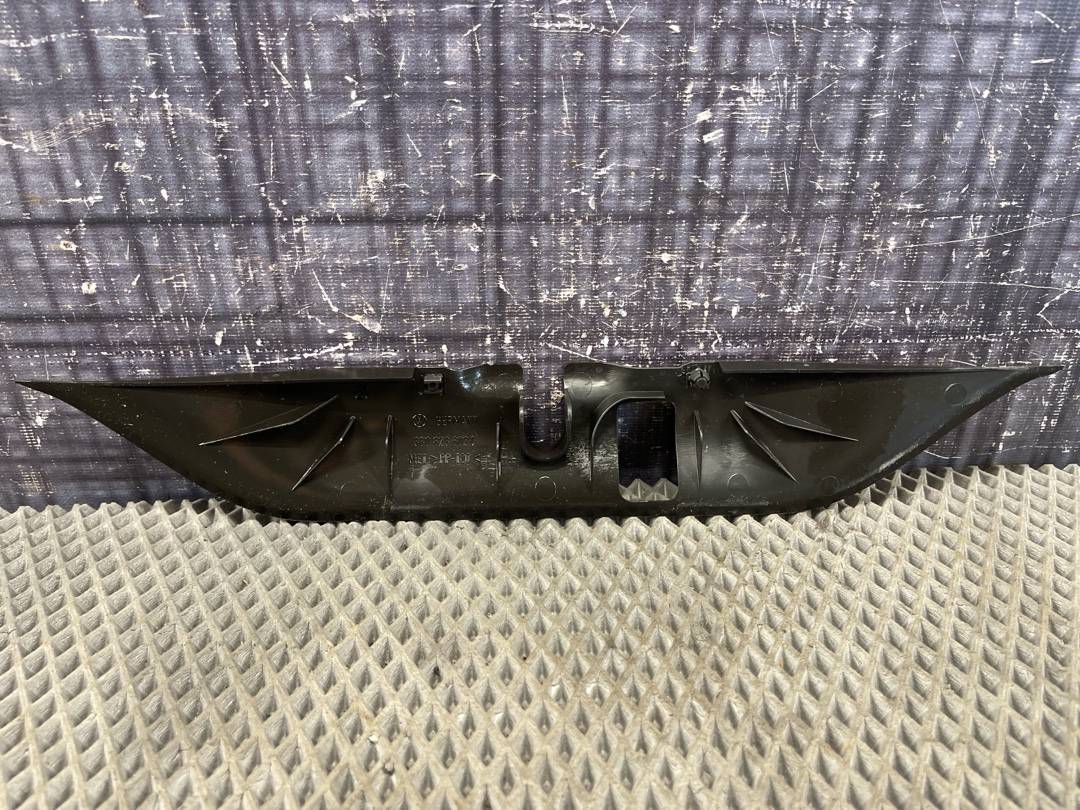 Декоративная накладка замка капота, 1056 рублей, Красноярск